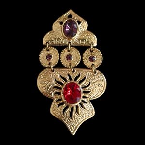 Vintage Baroque Style Brooch